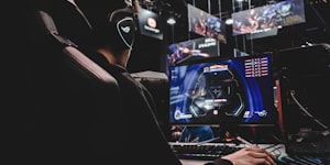 《深空猎手》季度总决赛宣传海报，比赛将于本周末举行